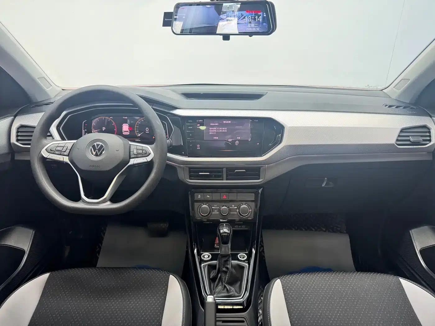 T-Cross 2021 1.5L Automatic 30th Anniversary Edition — миниатюра 15