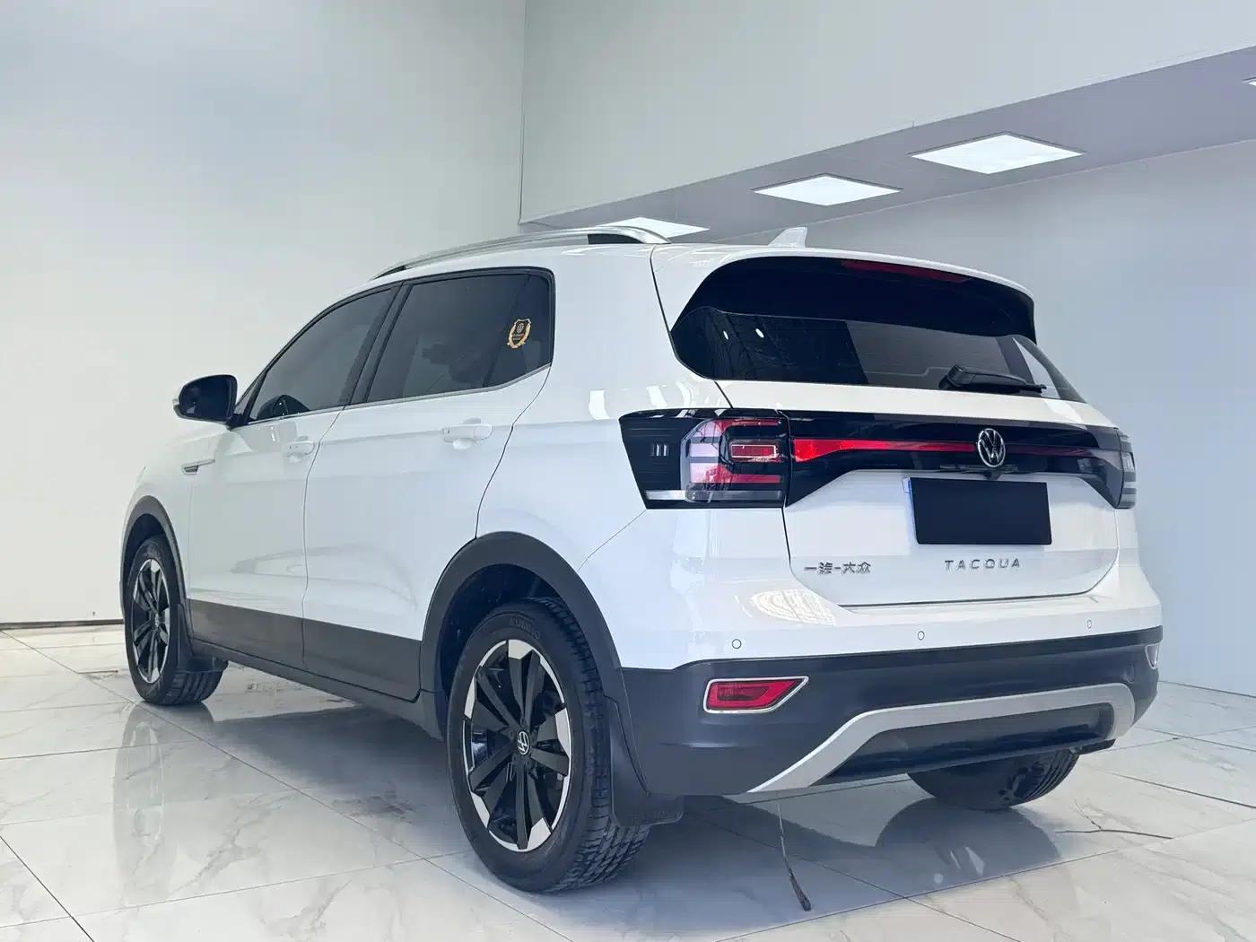 T-Cross 2021 1.5L Automatic 30th Anniversary Edition — миниатюра 4