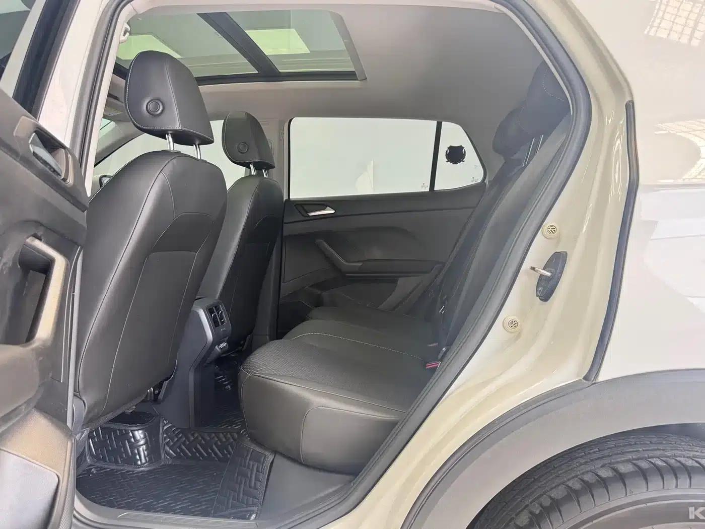 T-Cross 2021 1.5L Automatic 30th Anniversary Edition — миниатюра 10