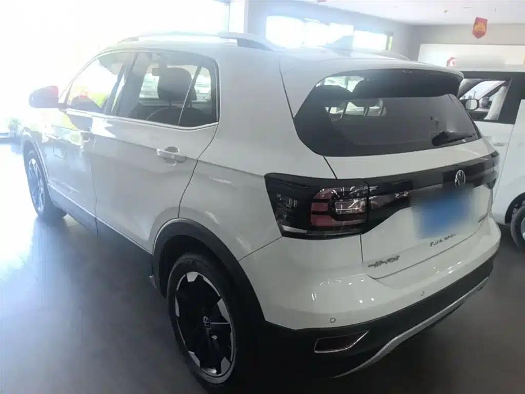 2023 Volkswagen T-Cross 200TSI DSG Smart Connect Edition — миниатюра 5