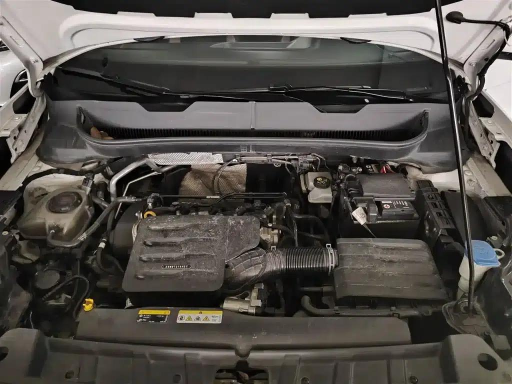 2020 Volkswagen T-Cross 1.5L Automatic R-Line — миниатюра 20