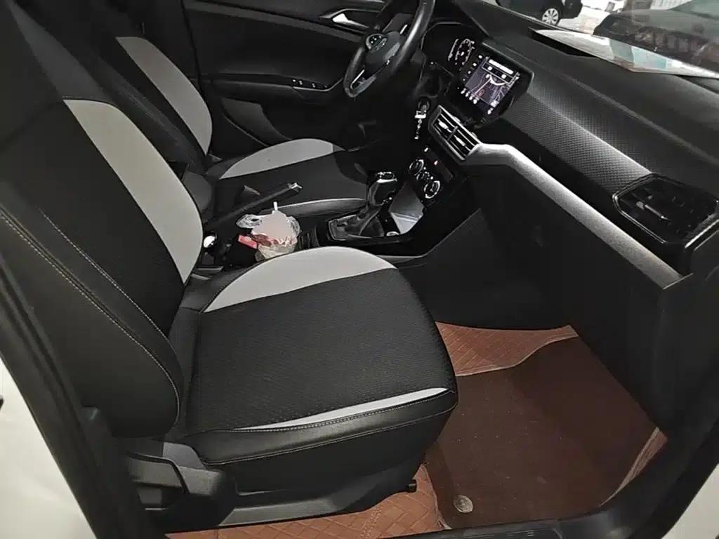 2020 Volkswagen T-Cross 1.5L Automatic R-Line — миниатюра 25