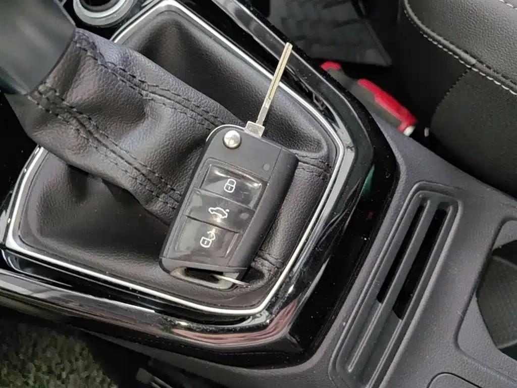 2020 Volkswagen T-Cross 1.5L Automatic Comfort — миниатюра 9