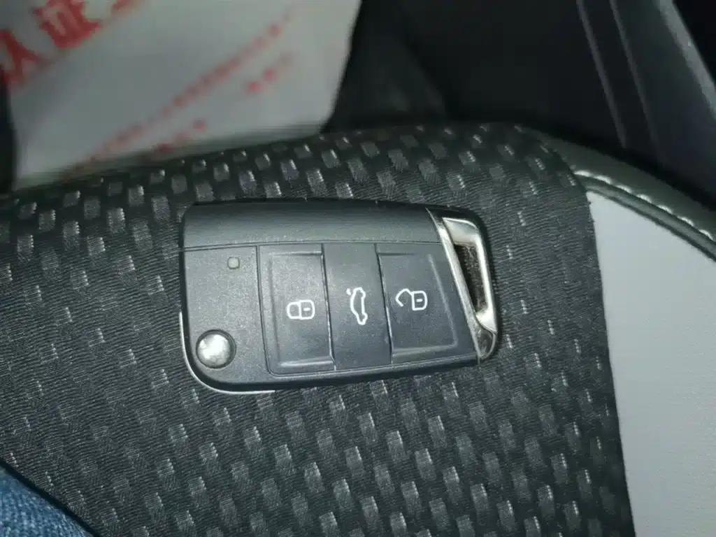 2021 Volkswagen T-Cross 1.5L Automatic Smart Connect Edition — миниатюра 9