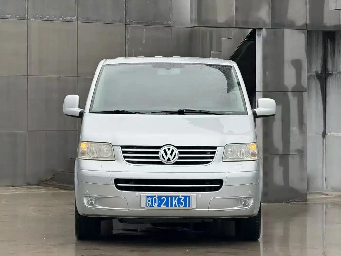 Multivan 2008 3.2L — миниатюра 2