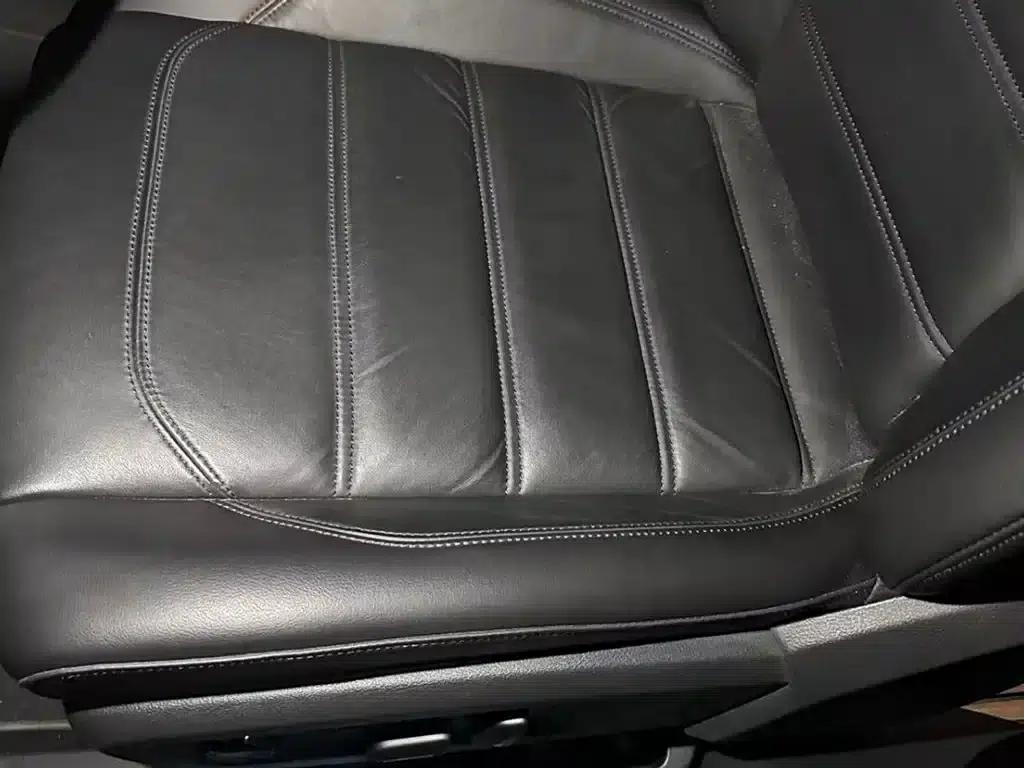 Multivan 2016 2.0TSI 4WD Premium Edition 7-Seater — миниатюра 4