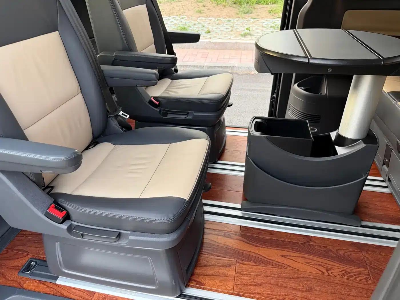 2014 Multivan 2.0TSI AWD Executive Edition — миниатюра 19