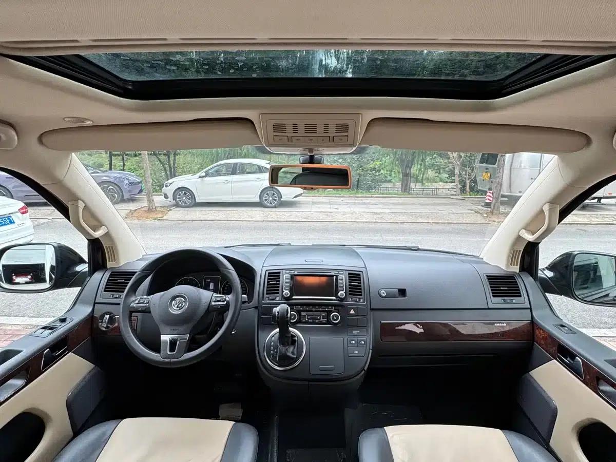 Multivan 2012 2.0TSI 4WD Premium Edition — миниатюра 11