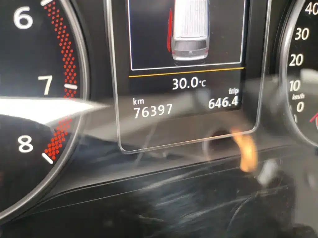 Multivan 2012 2.0TSI 2WD Luxury Edition — миниатюра 5