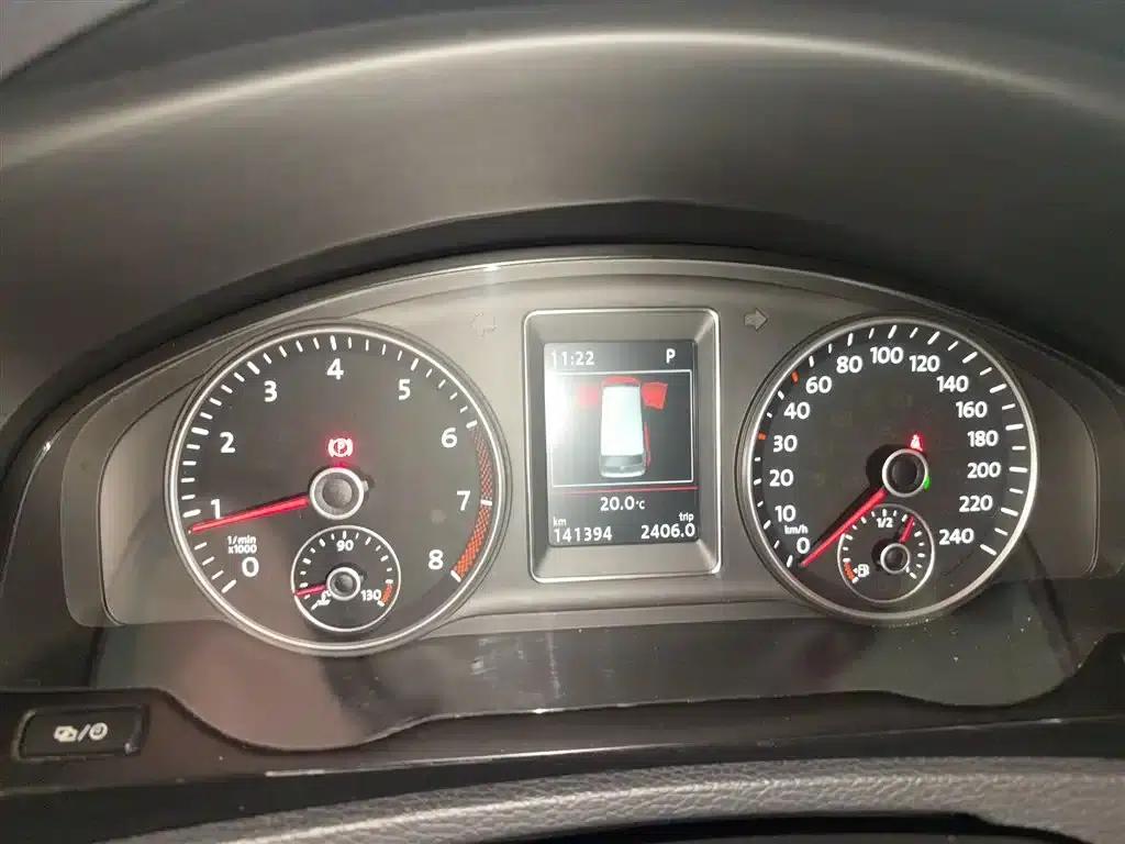 Multivan 2012 2.0TSI 2WD Luxury Edition — миниатюра 12