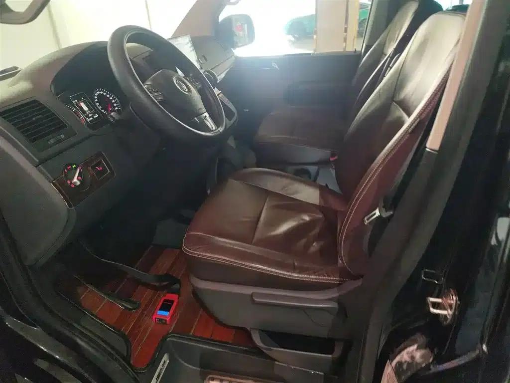 Multivan 2012 2.0TSI 2WD Luxury Edition — миниатюра 15