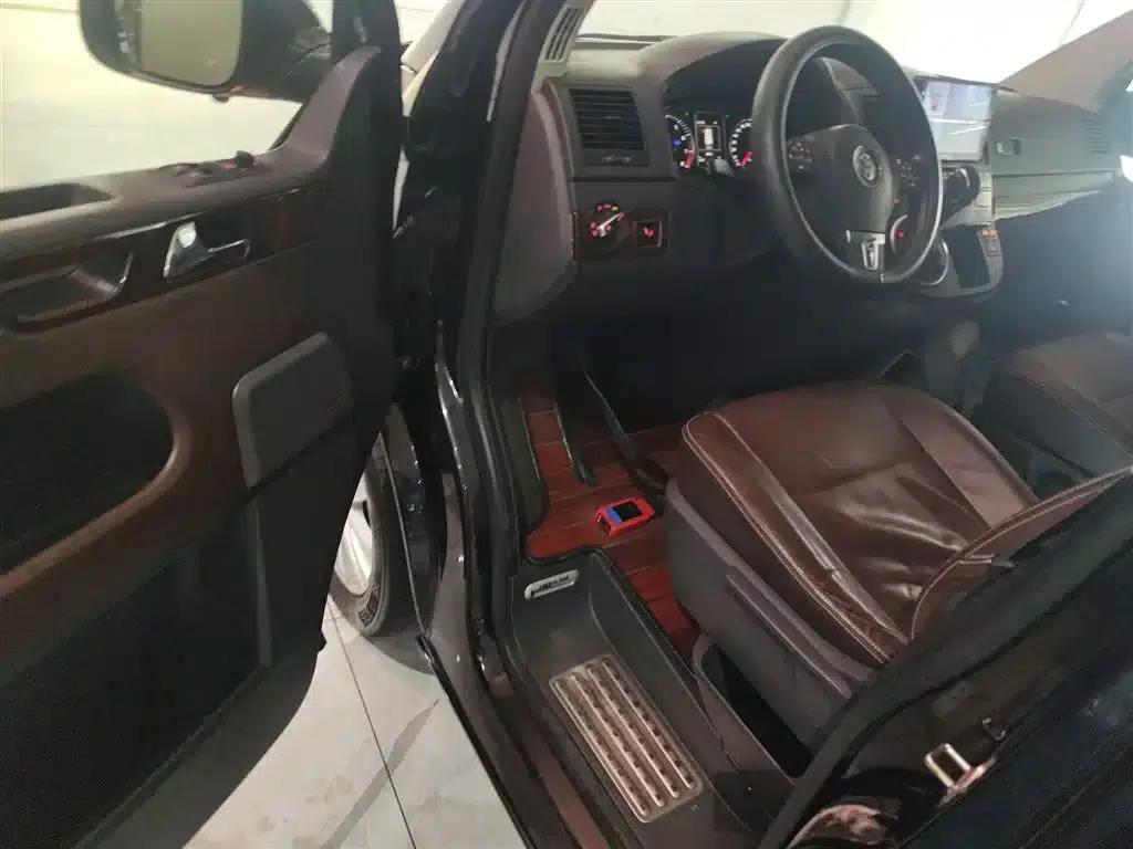 Multivan 2012 2.0TSI 2WD Luxury Edition — миниатюра 16
