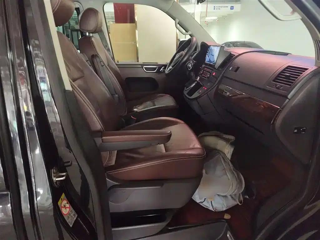 Multivan 2012 2.0TSI 2WD Luxury Edition — миниатюра 25