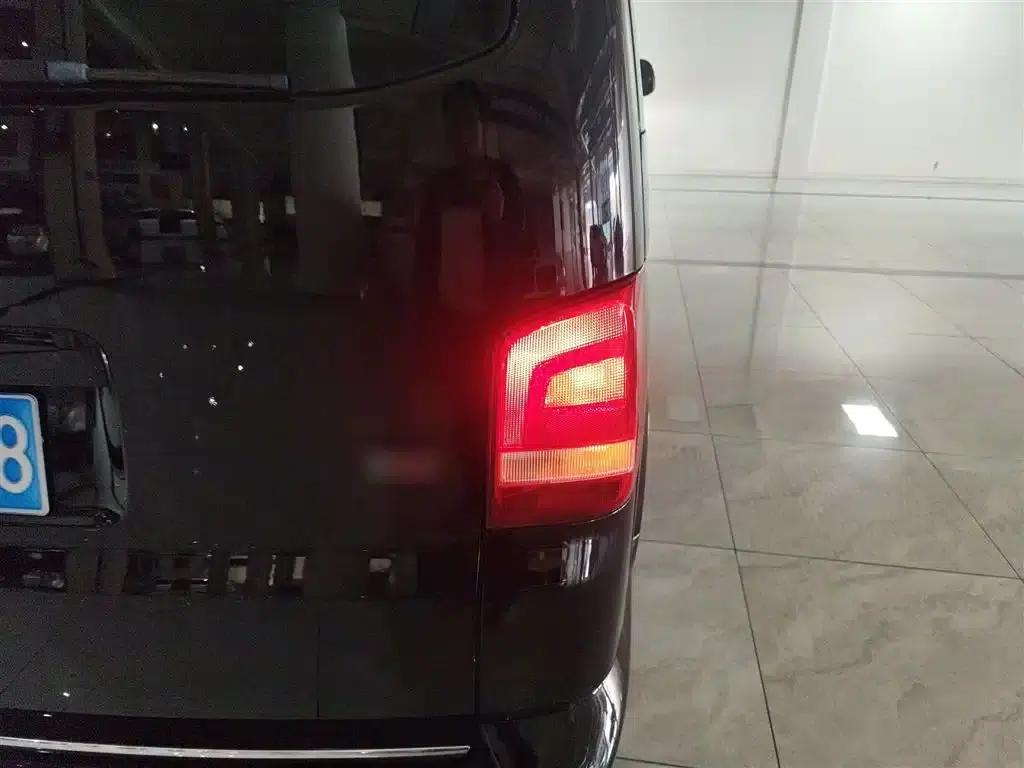 Multivan 2012 2.0TSI 2WD Luxury Edition — миниатюра 8