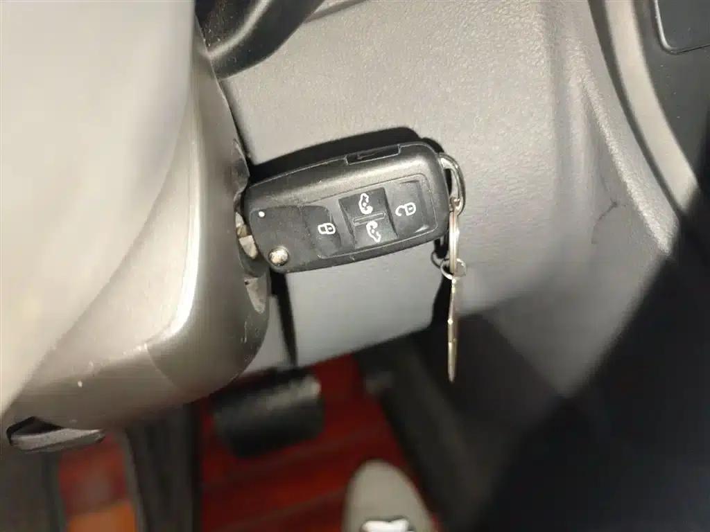 Multivan 2012 2.0TSI 2WD Luxury Edition — миниатюра 9