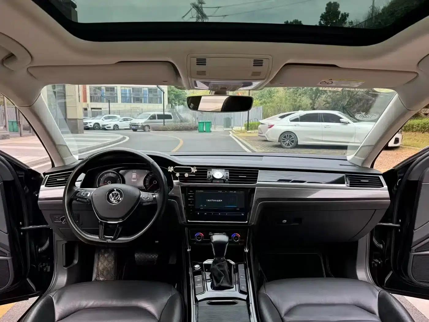 Phideon 2018 Facelift 380TSI 2WD Business Edition — миниатюра 5