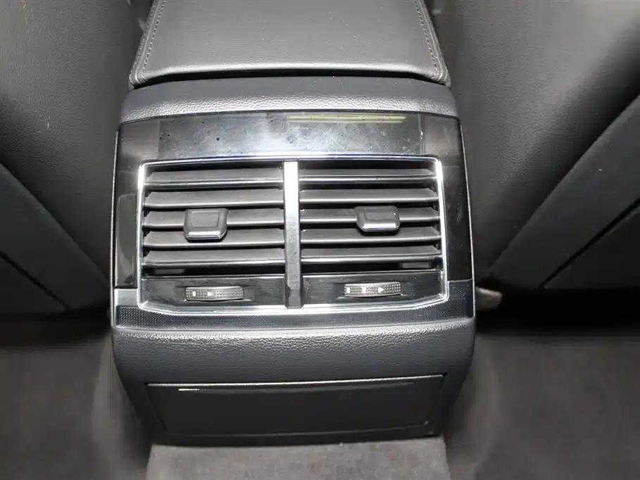 Phideon 2016 380TSI 2WD Supreme Edition — миниатюра 10