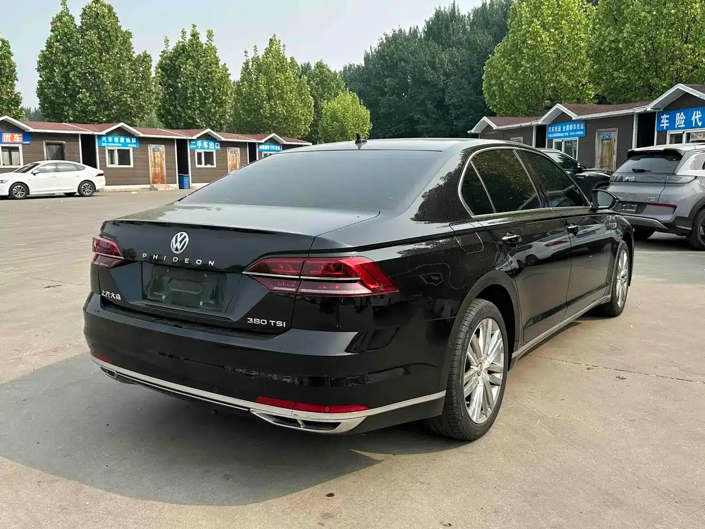 Phideon 2018 Facelift 380TSI 2WD Flagship Edition — миниатюра 5
