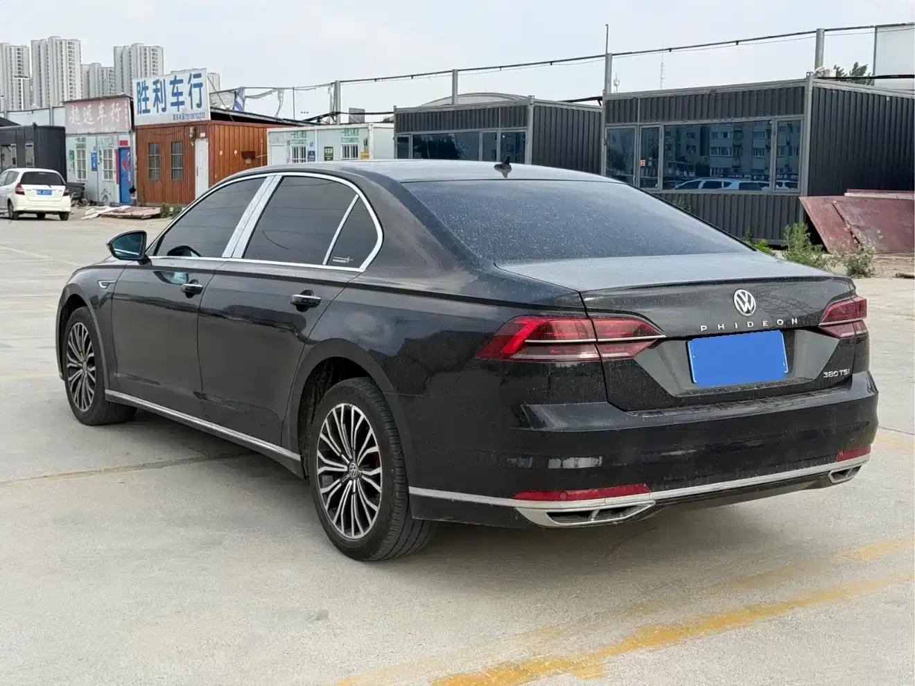 Phideon 2018 Facelift 380TSI 2WD Business Edition — миниатюра 3
