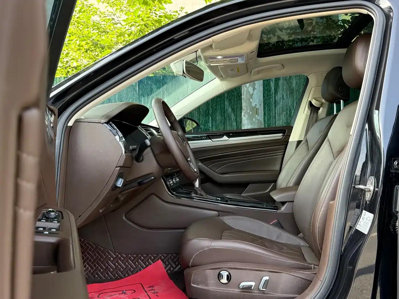 Phideon 2021 380TSI Luxury Edition — миниатюра 7