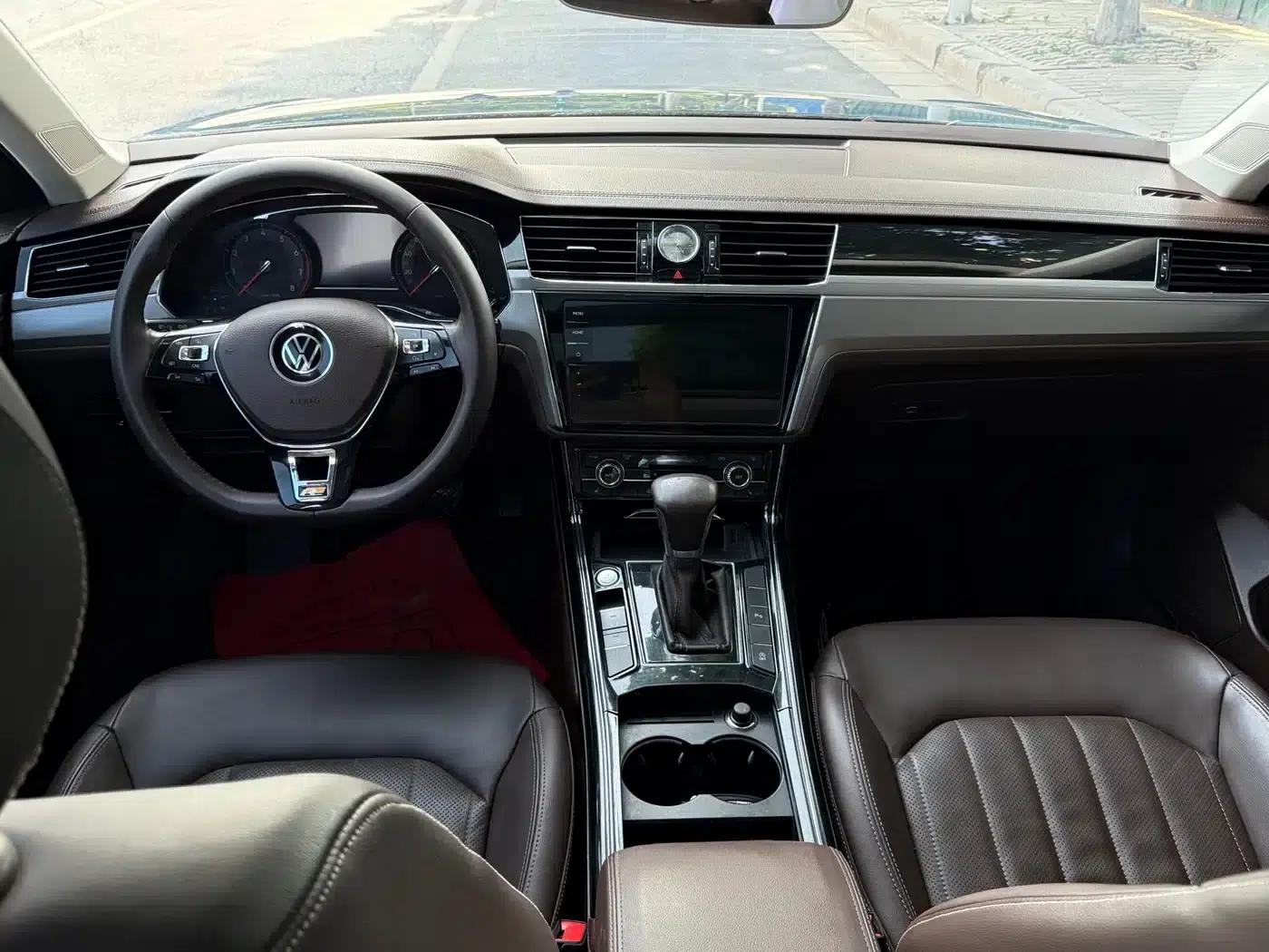Phideon 2021 380TSI Luxury Edition — миниатюра 8
