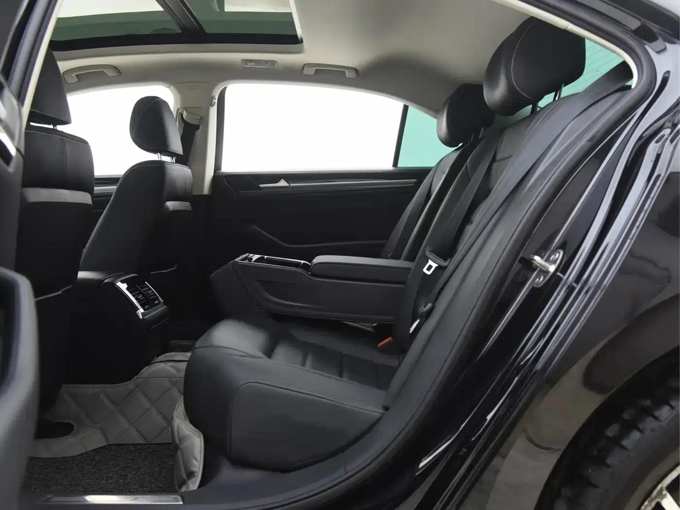 Phideon 2019 380TSI 2WD Business Edition (National V Emission Standard) — миниатюра 8