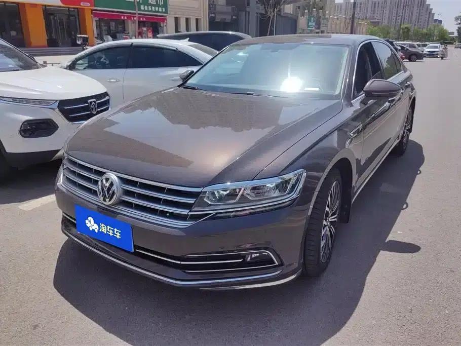 Phideon 2018 Facelift 380TSI 2WD Business Edition — миниатюра 1