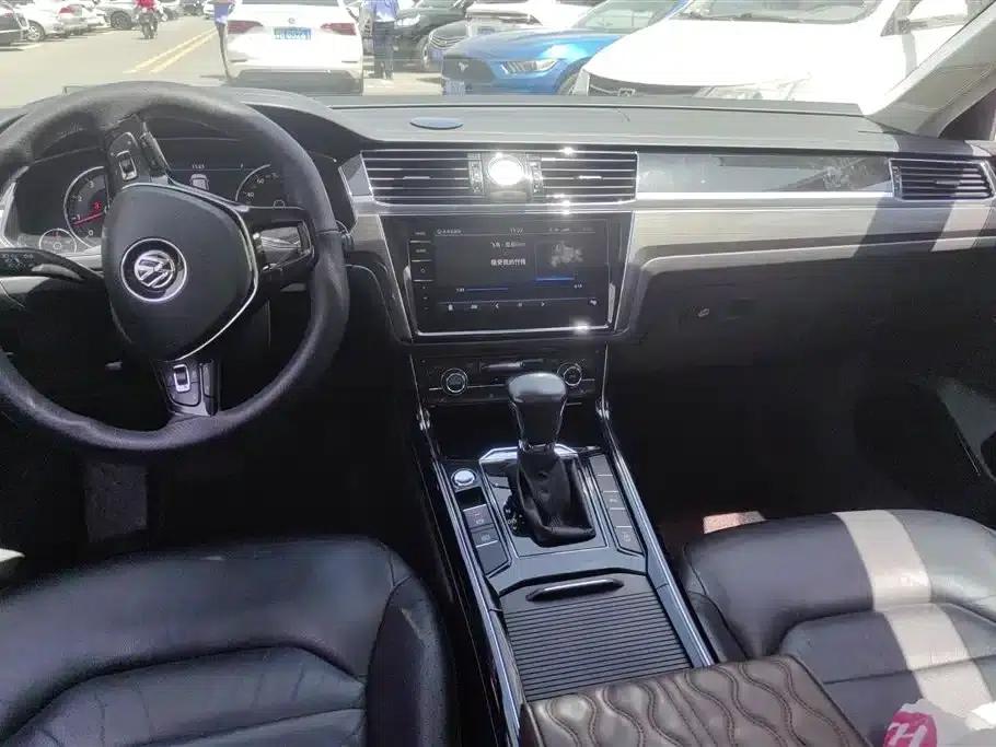 Phideon 2018 Facelift 380TSI 2WD Business Edition — миниатюра 12