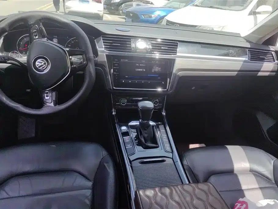 Phideon 2018 Facelift 380TSI 2WD Business Edition — миниатюра 16