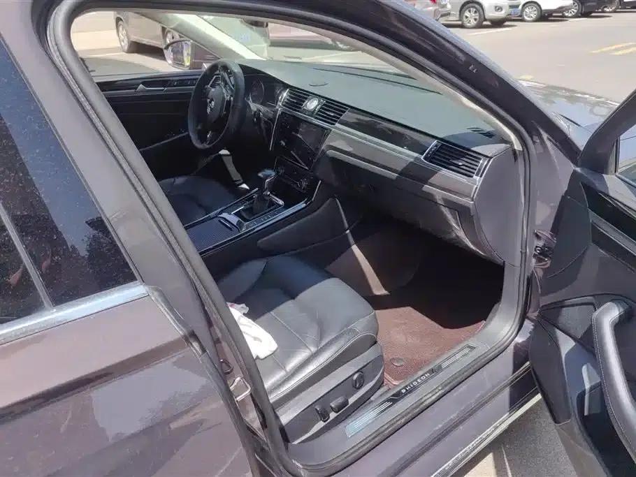 Phideon 2018 Facelift 380TSI 2WD Business Edition — миниатюра 8
