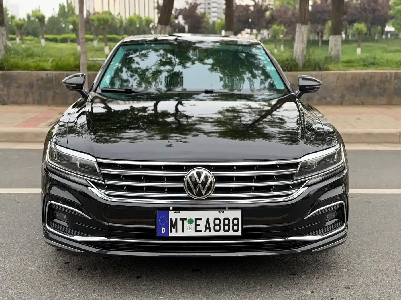 Phideon 2021 380TSI Luxury Edition — миниатюра 2