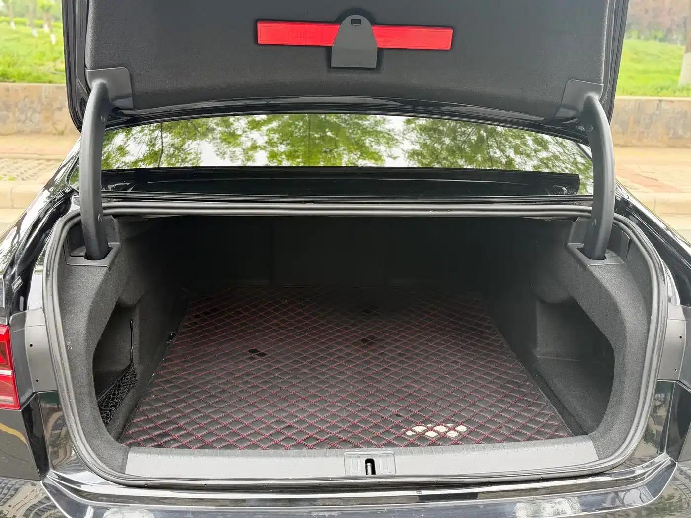 Phideon 2021 380TSI Luxury Edition — миниатюра 14