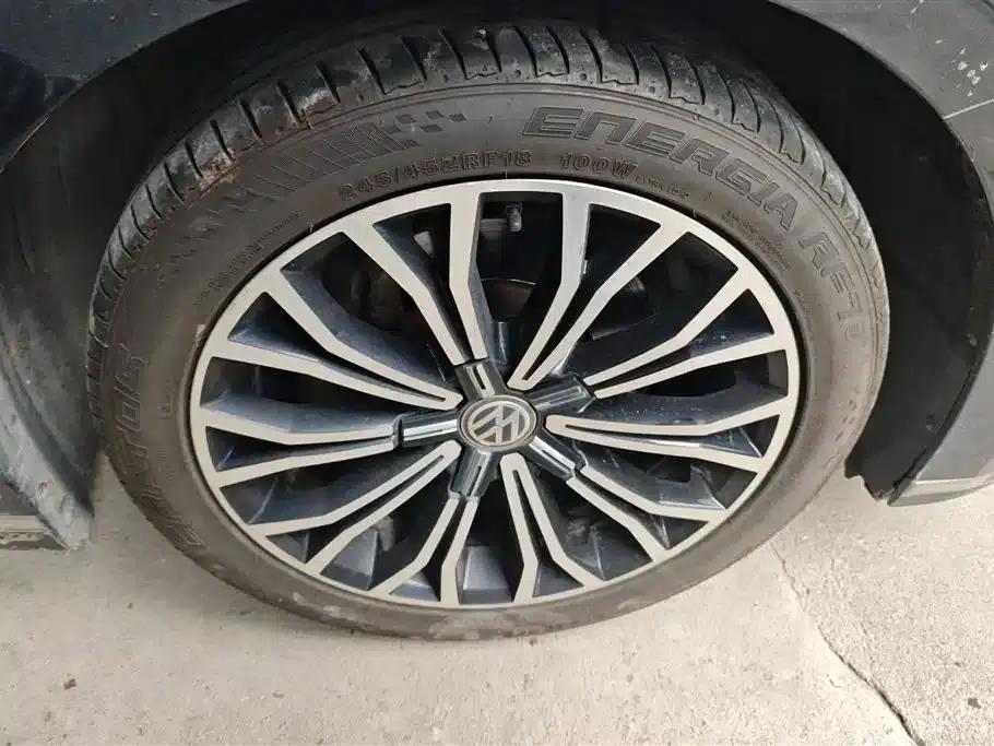 Phideon 2018 Facelift 380TSI 2WD Business Edition — миниатюра 6