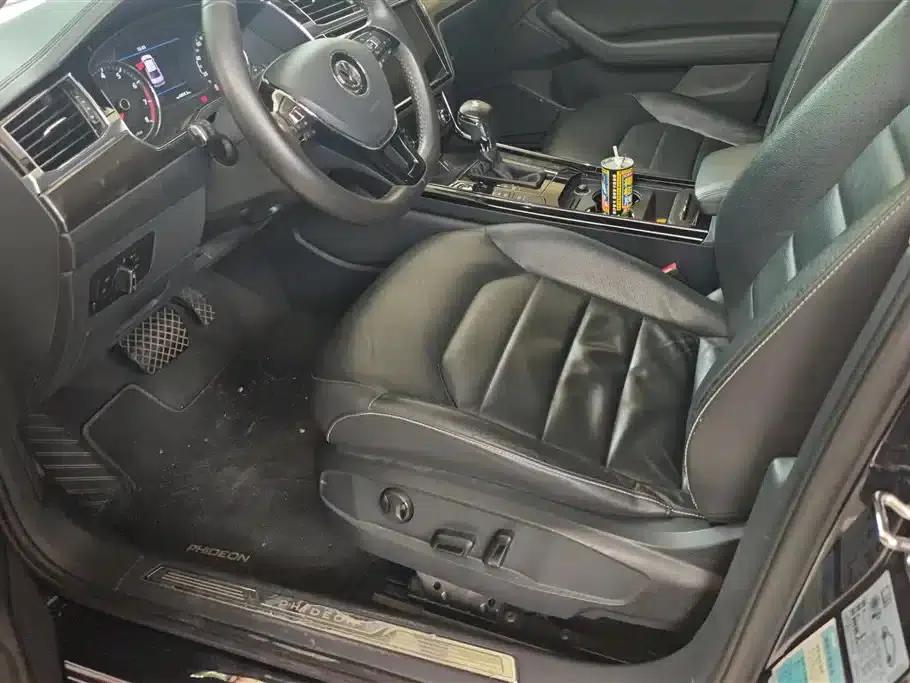 Phideon 2018 Facelift 380TSI 2WD Business Edition — миниатюра 9