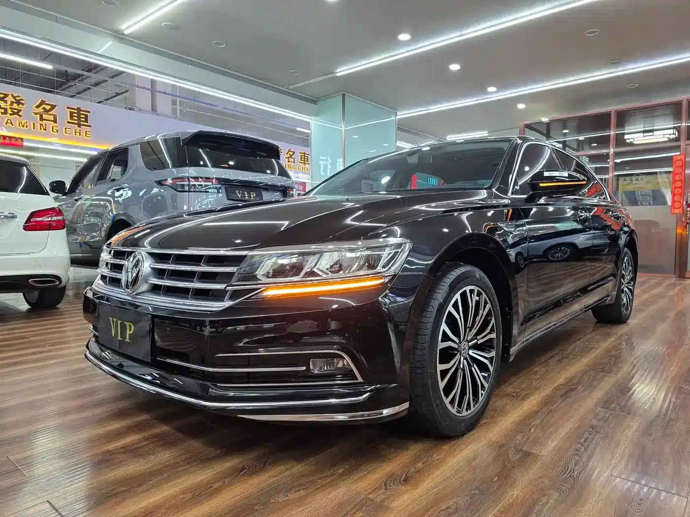 Phideon 2018 380TSI 2WD Business Edition — миниатюра 1