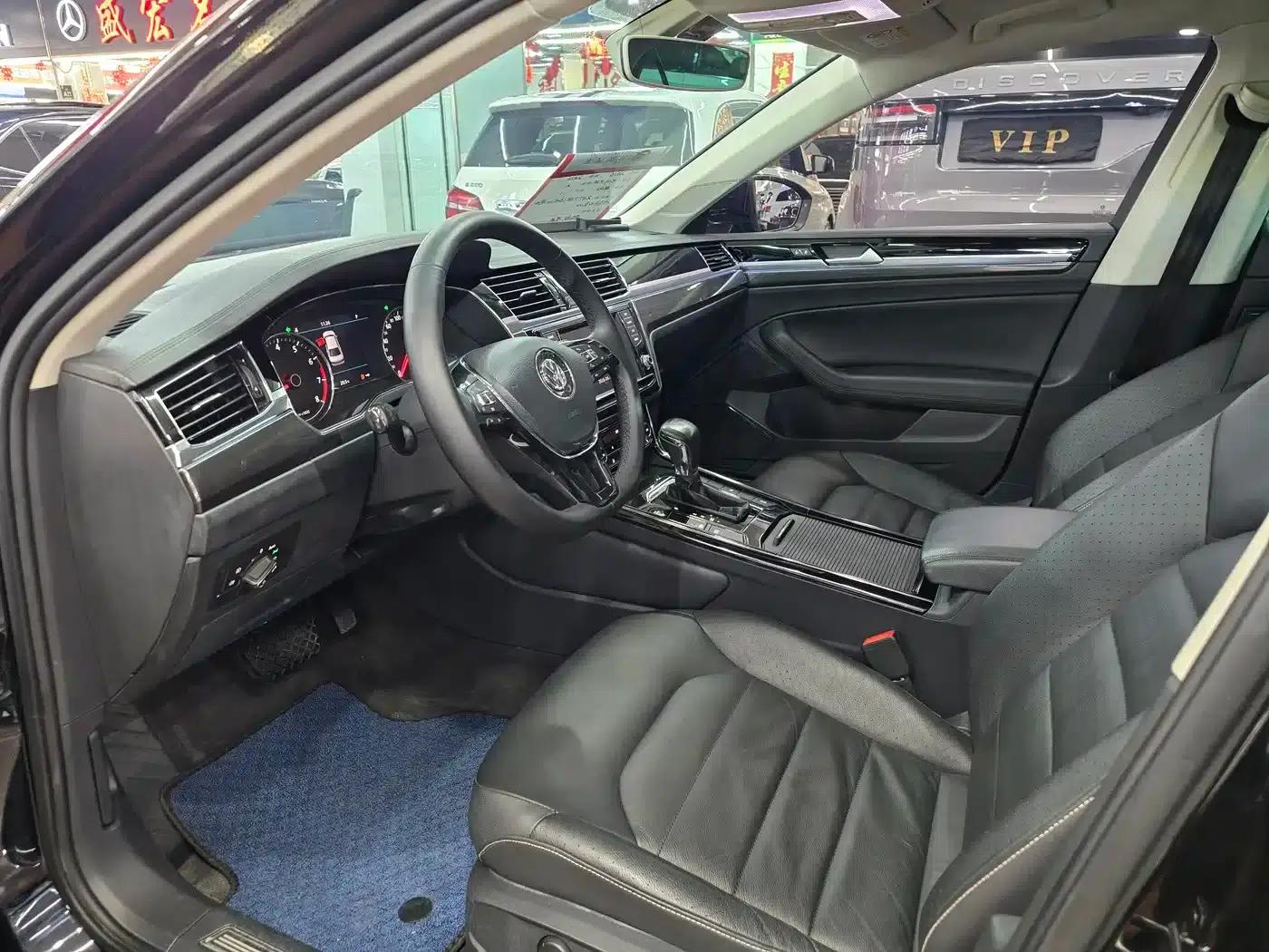 Phideon 2018 380TSI 2WD Business Edition — миниатюра 11