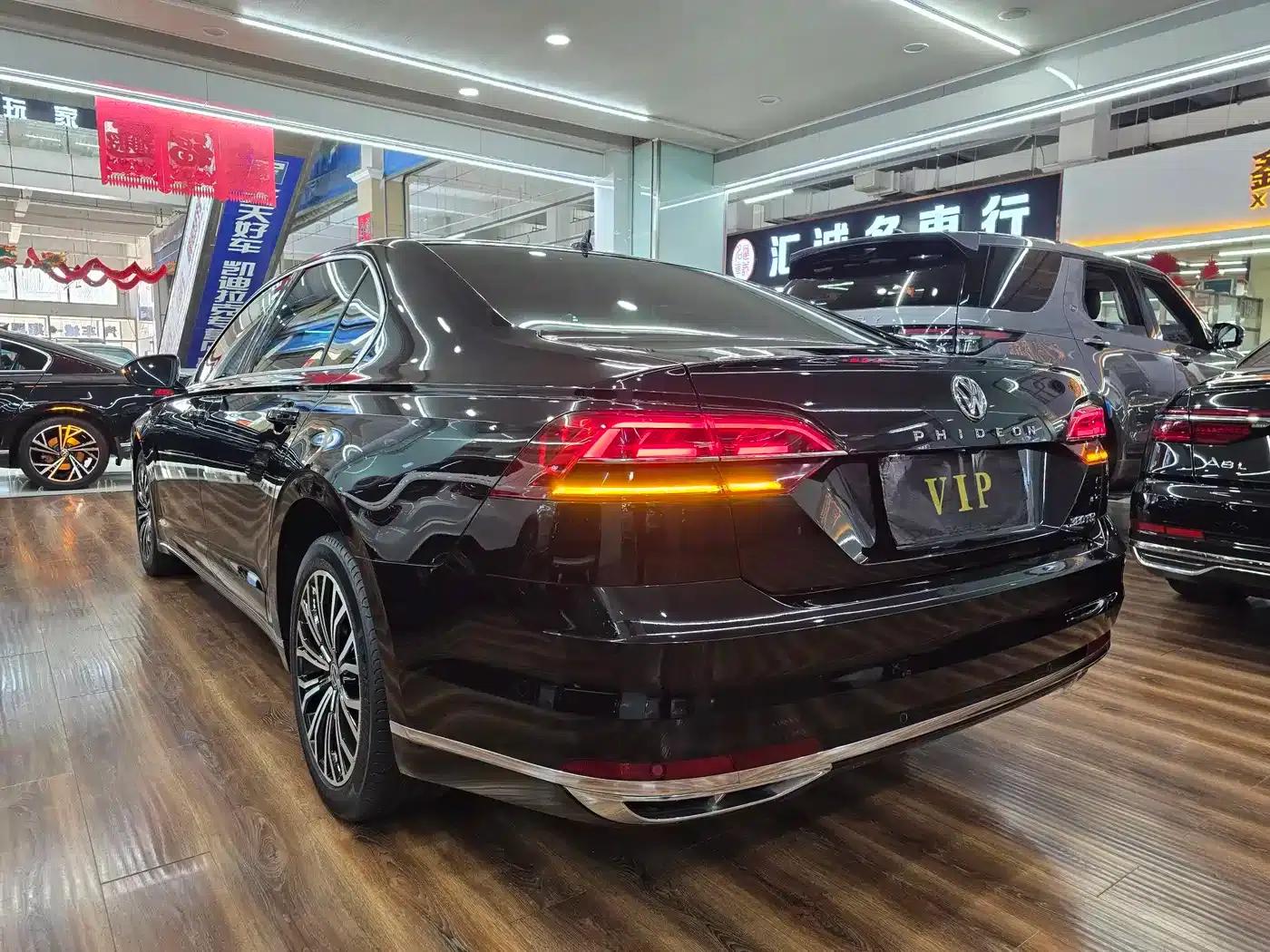 Phideon 2018 380TSI 2WD Business Edition — миниатюра 4