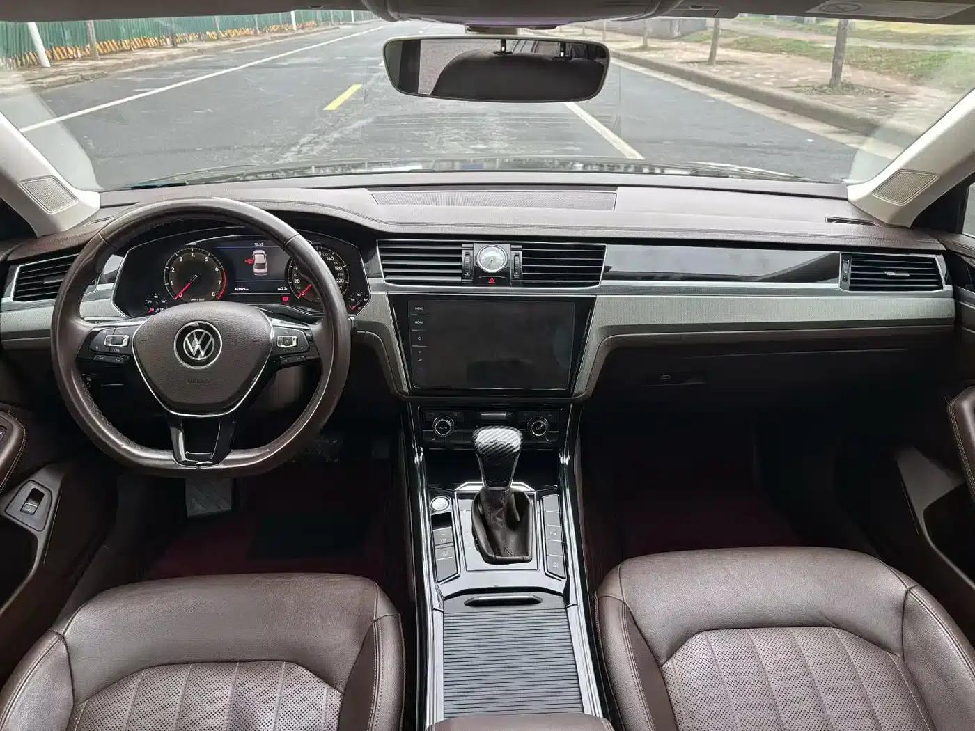 Phideon 2021 380TSI Luxury Edition — миниатюра 6