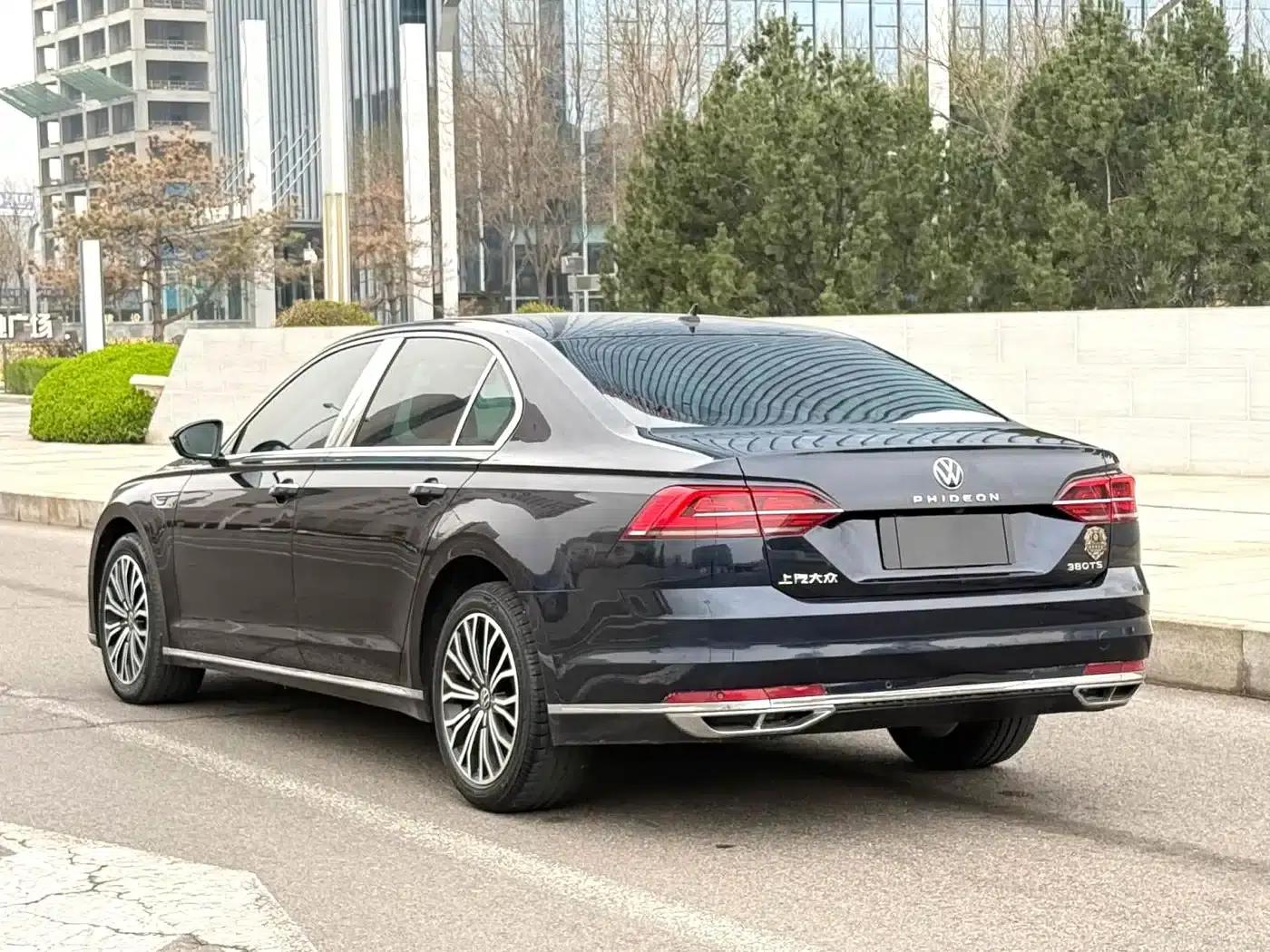 Phideon 2021 380TSI Luxury Edition — миниатюра 9