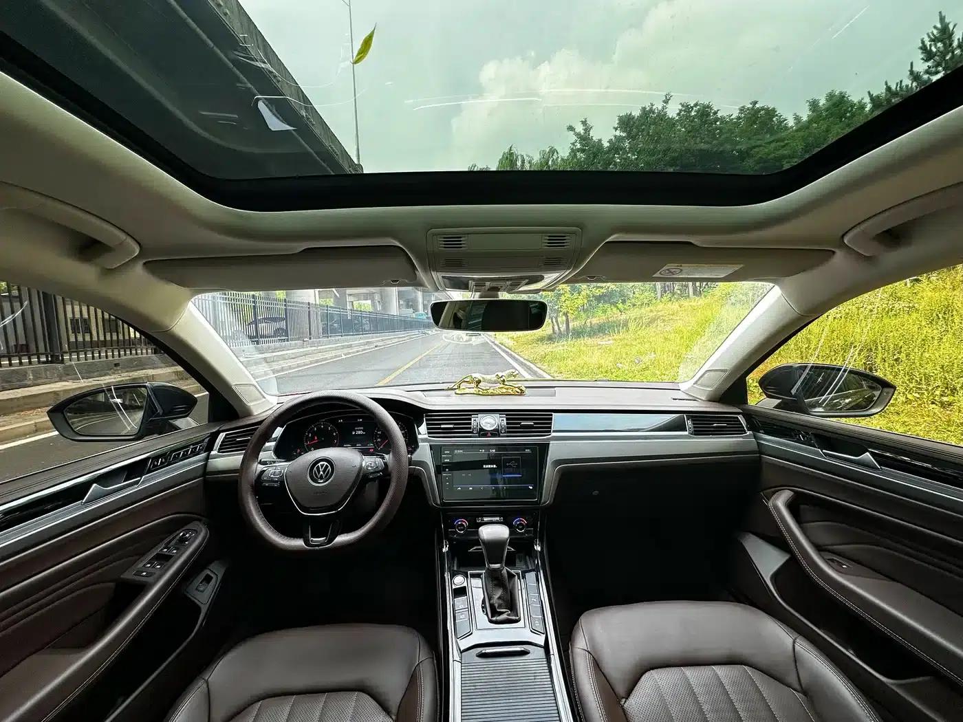 Phideon 2021 380TSI Luxury Edition — миниатюра 17
