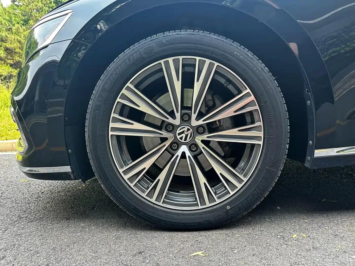 Phideon 2021 380TSI Luxury Edition — миниатюра 5