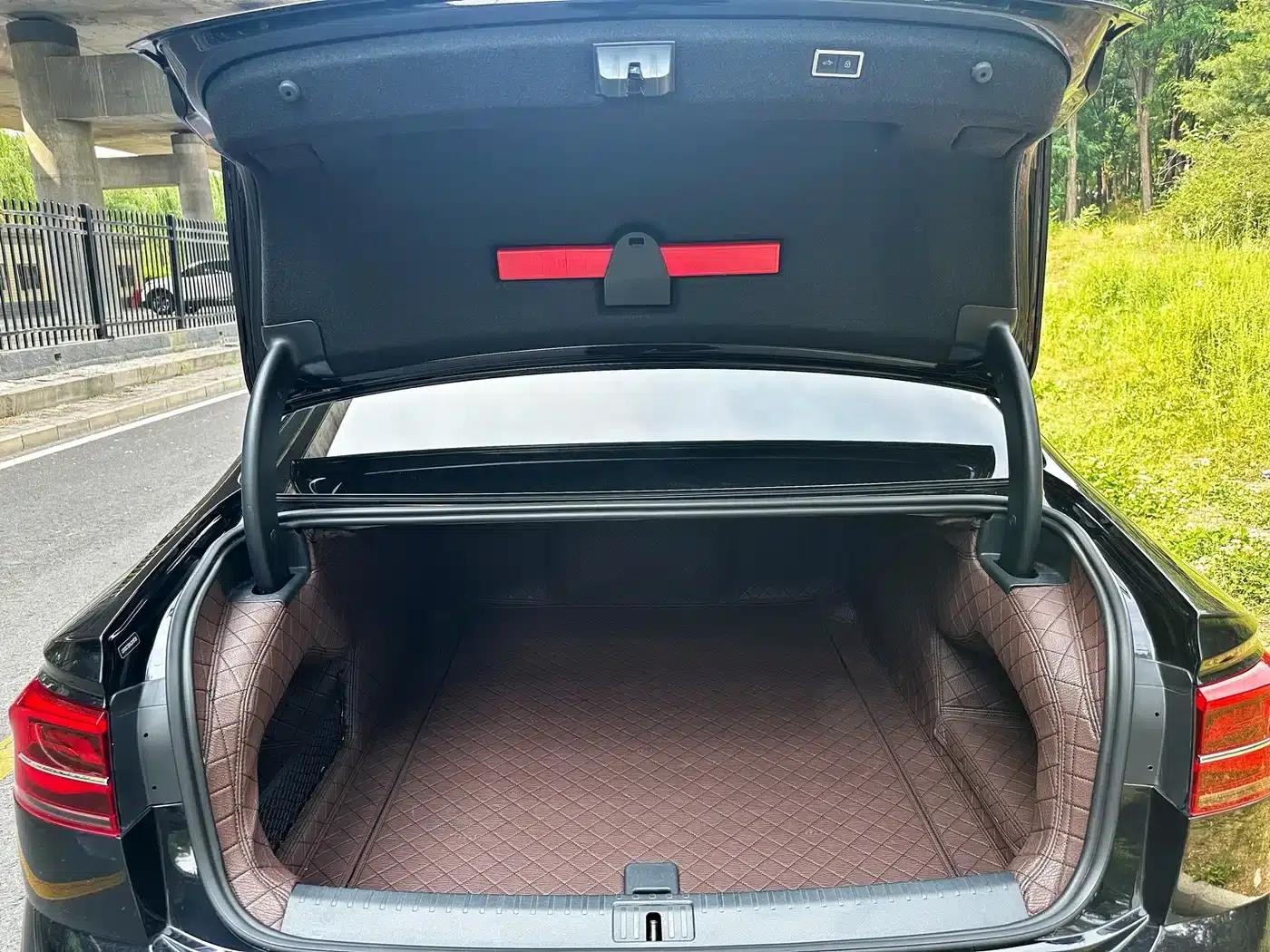 Phideon 2021 380TSI Luxury Edition — миниатюра 9
