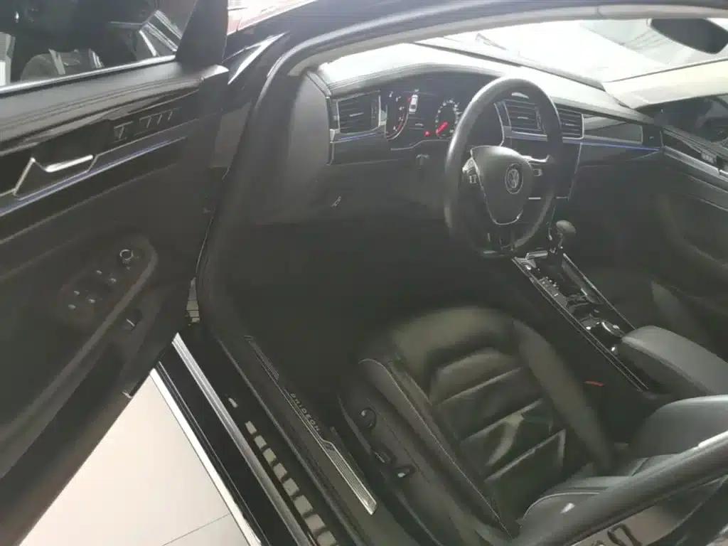 Phideon 2018 Facelift 380TSI 2WD Business Edition — миниатюра 16
