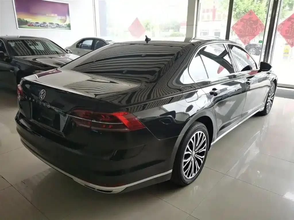 Phideon 2018 Facelift 380TSI 2WD Business Edition — миниатюра 7