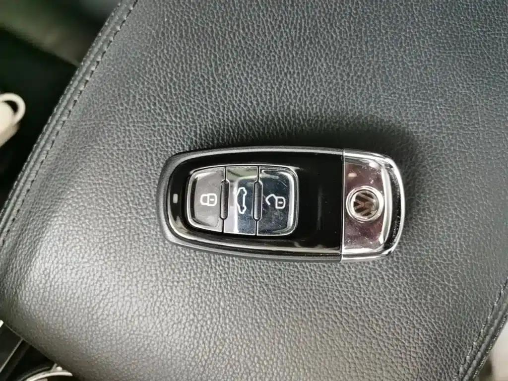 Phideon 2018 Facelift 380TSI 2WD Business Edition — миниатюра 9