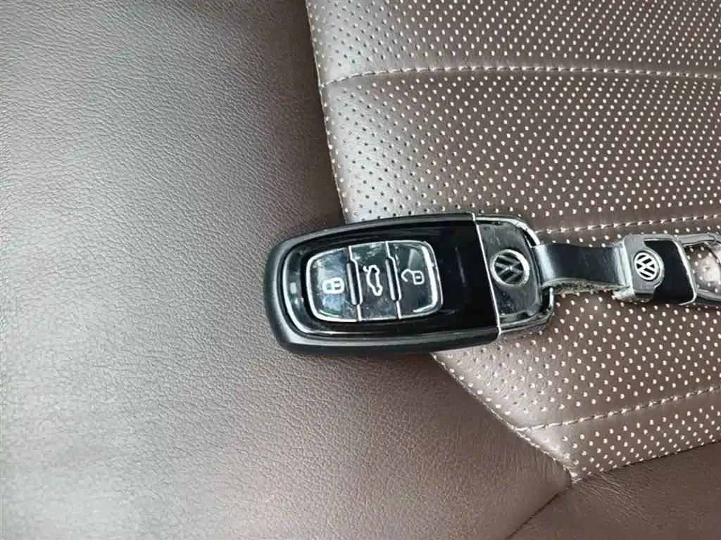 Phideon 2021 380TSI Luxury Edition — миниатюра 9