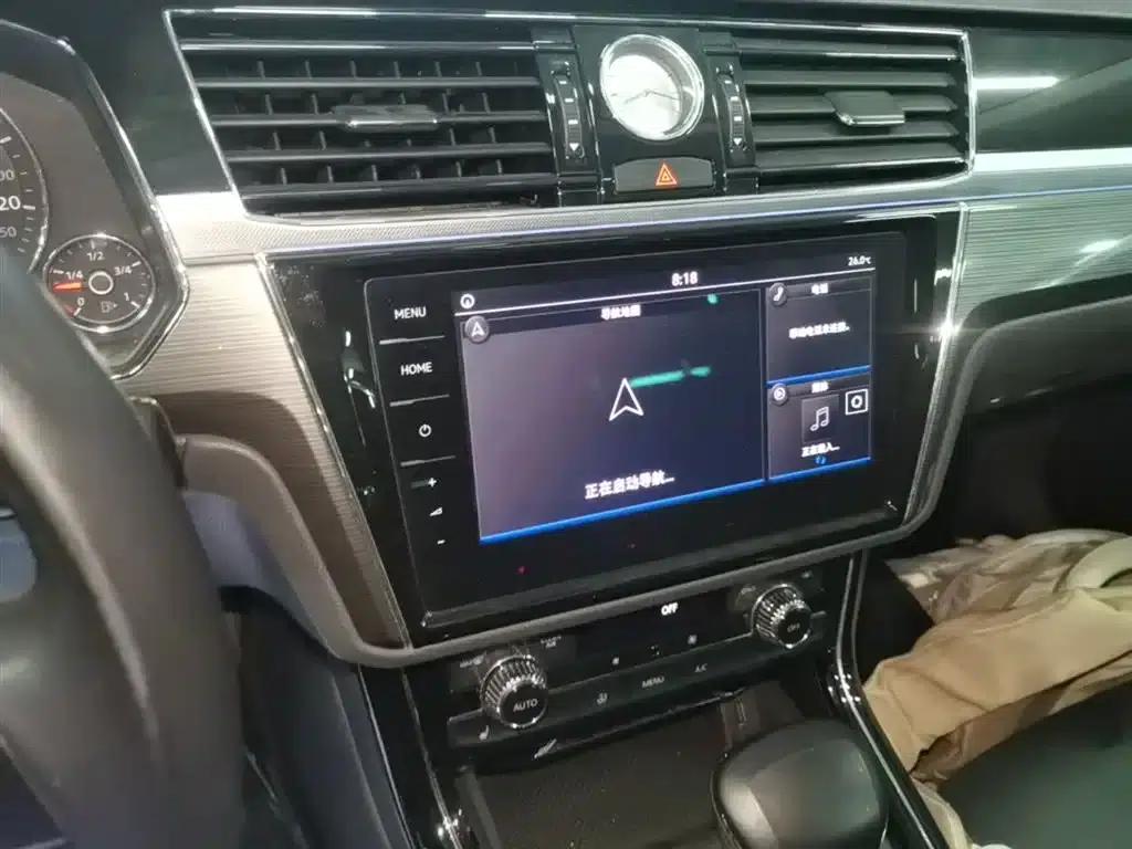 Phideon 2019 380TSI 2WD Business Edition (China VI Emission Standard) — миниатюра 13