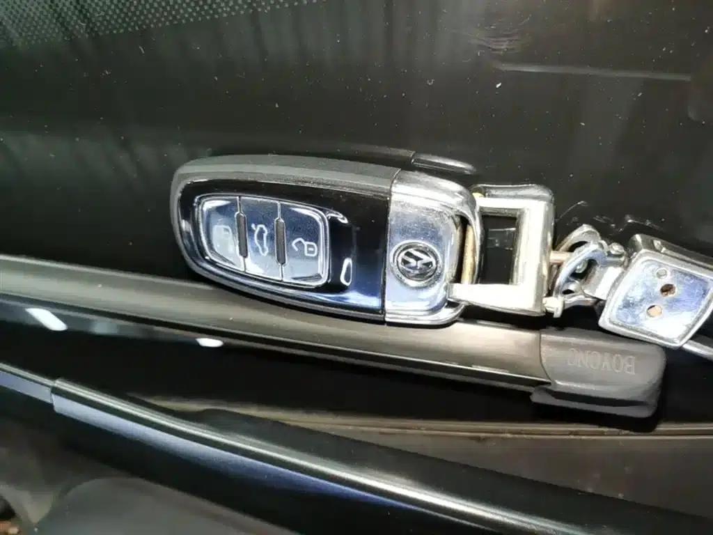 Phideon 2019 380TSI 2WD Business Edition (China VI Emission Standard) — миниатюра 9