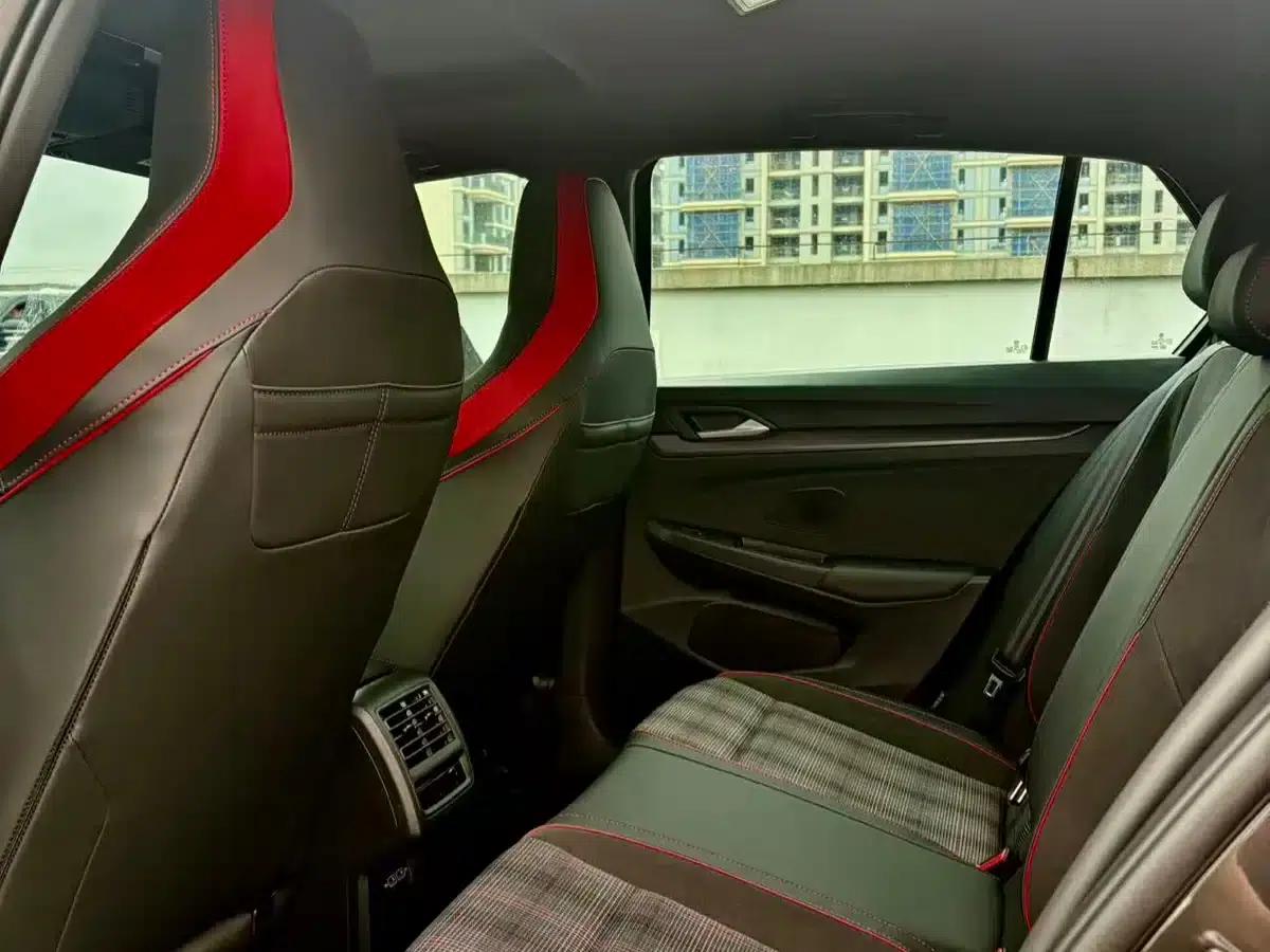 2026 Golf GTI 380TSI DSG GTI — миниатюра 8