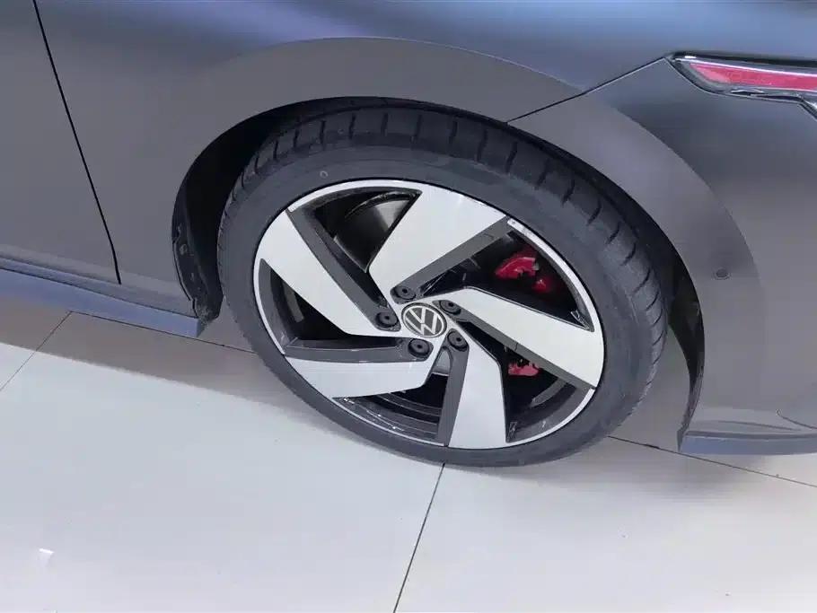 2023 Golf GTI 380TSI DSG GTI — миниатюра 6